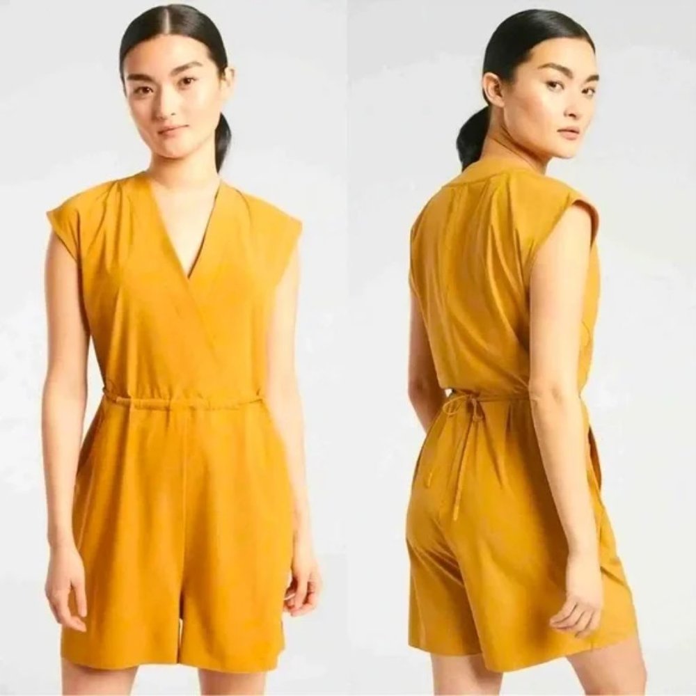 Athleta Marlow Short Sleeved/Shorts romper